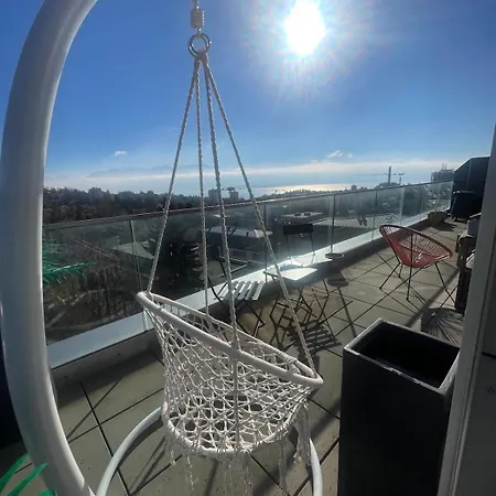 Penthouse 360 View 2br, Large Terrace