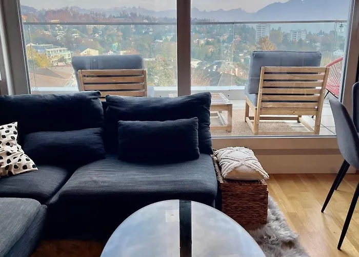 Penthouse 360 View 2br, Large Terrace