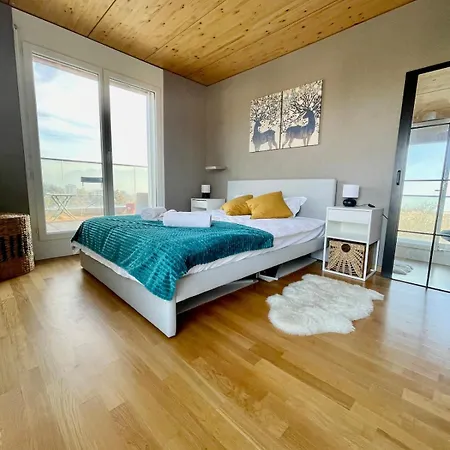 公寓 Penthouse 360 View 2br, Large Terrace
